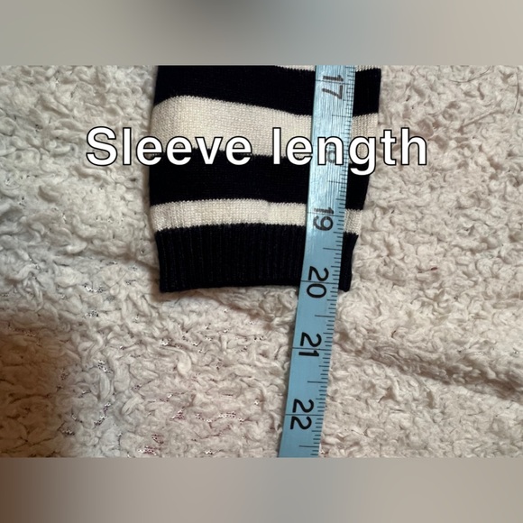 The Limited black and white striped turtle neck shirt - Picture 6 of 6